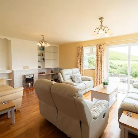 Sea For Miles Tobernamoodane